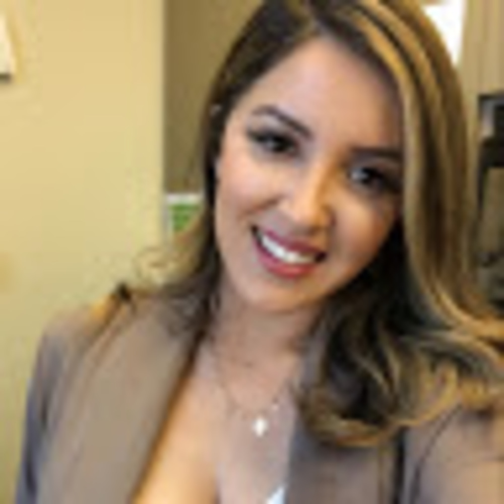 Meet your Posher, Christie